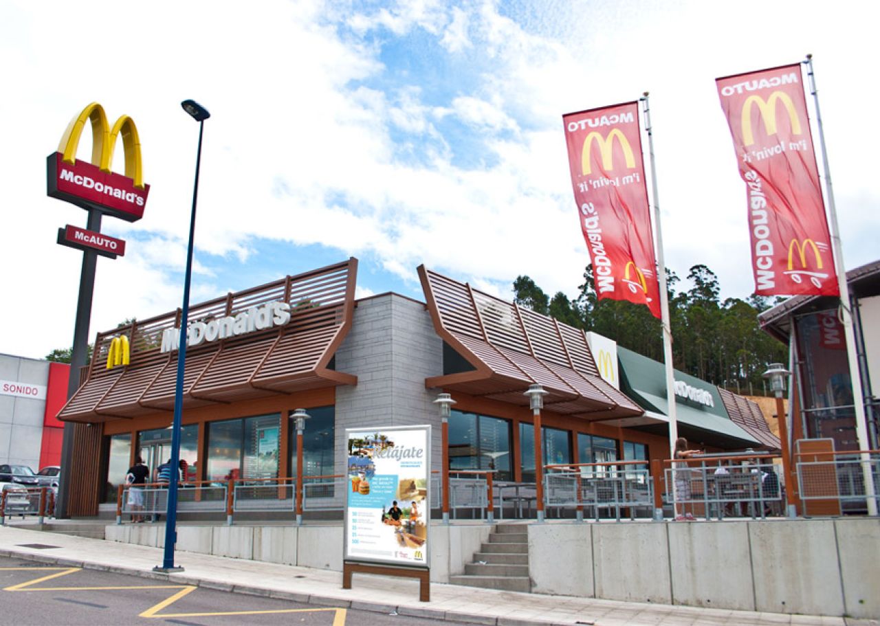 Exterior McDonalds 